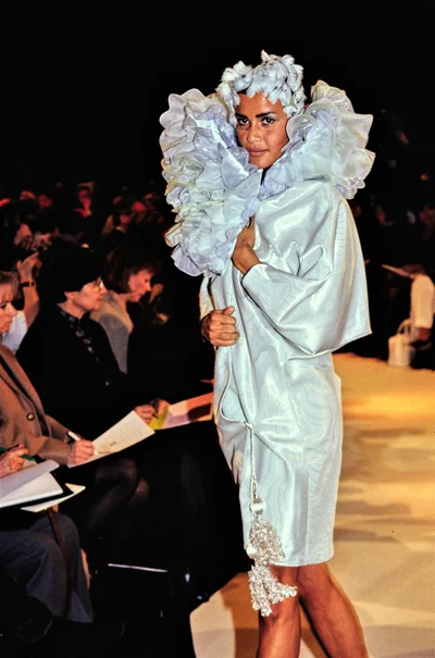 Look 32